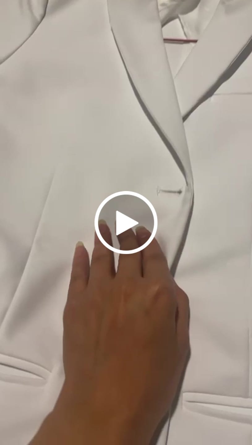 Customer video review of شيك تريم تريمد لاب كوت