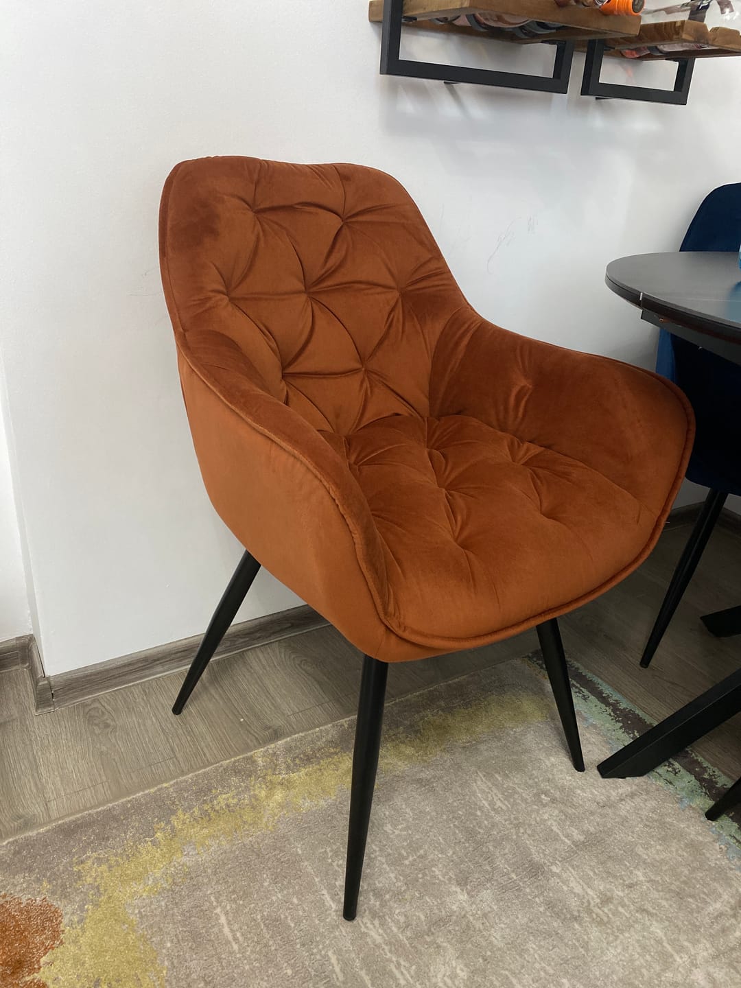 Customer photo review of Scaun CHERRY, caramiziu/negru, stofa catifelata/metal, 57x58x87 cm