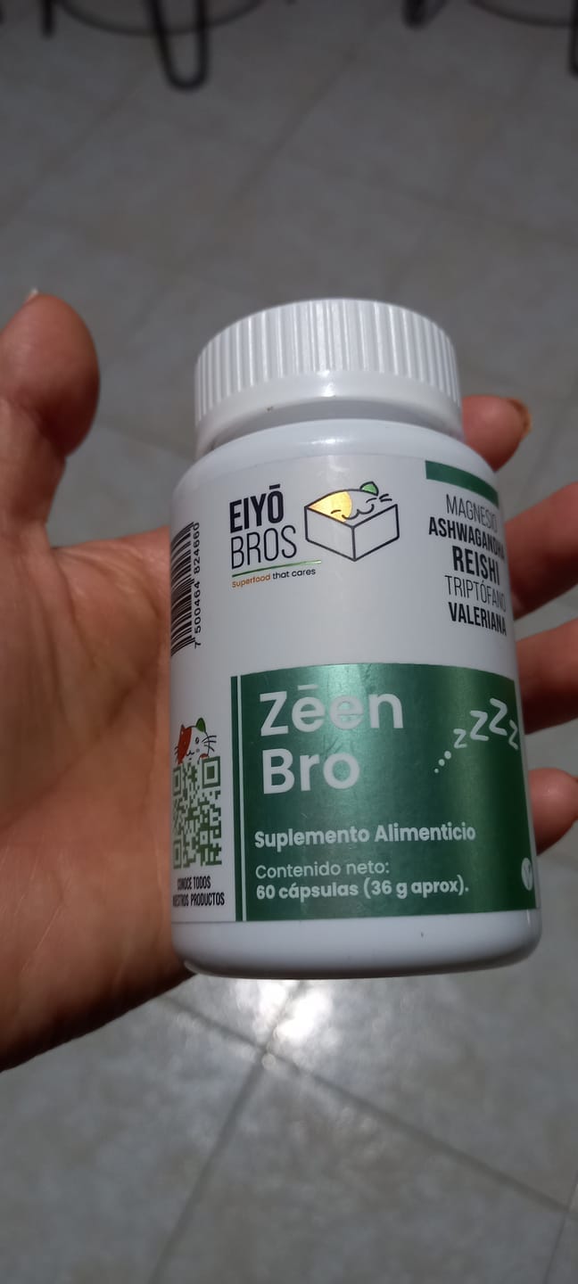 Customer photo review of Zeen FÓRMULA MEJORADA con 6 elementos naturales Relaaxx