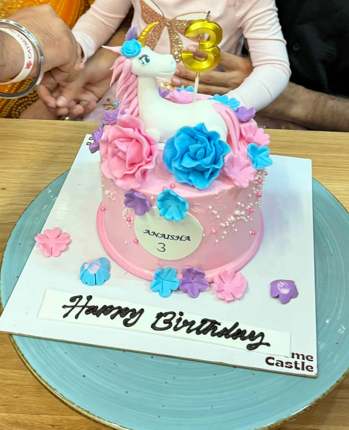 Customer photo review of Unicorn Lush Hair Cake
