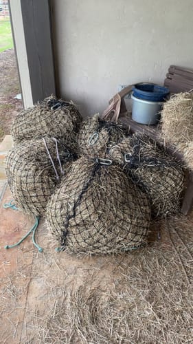 Customer photo review of Hay Chix® Half Bale Net
