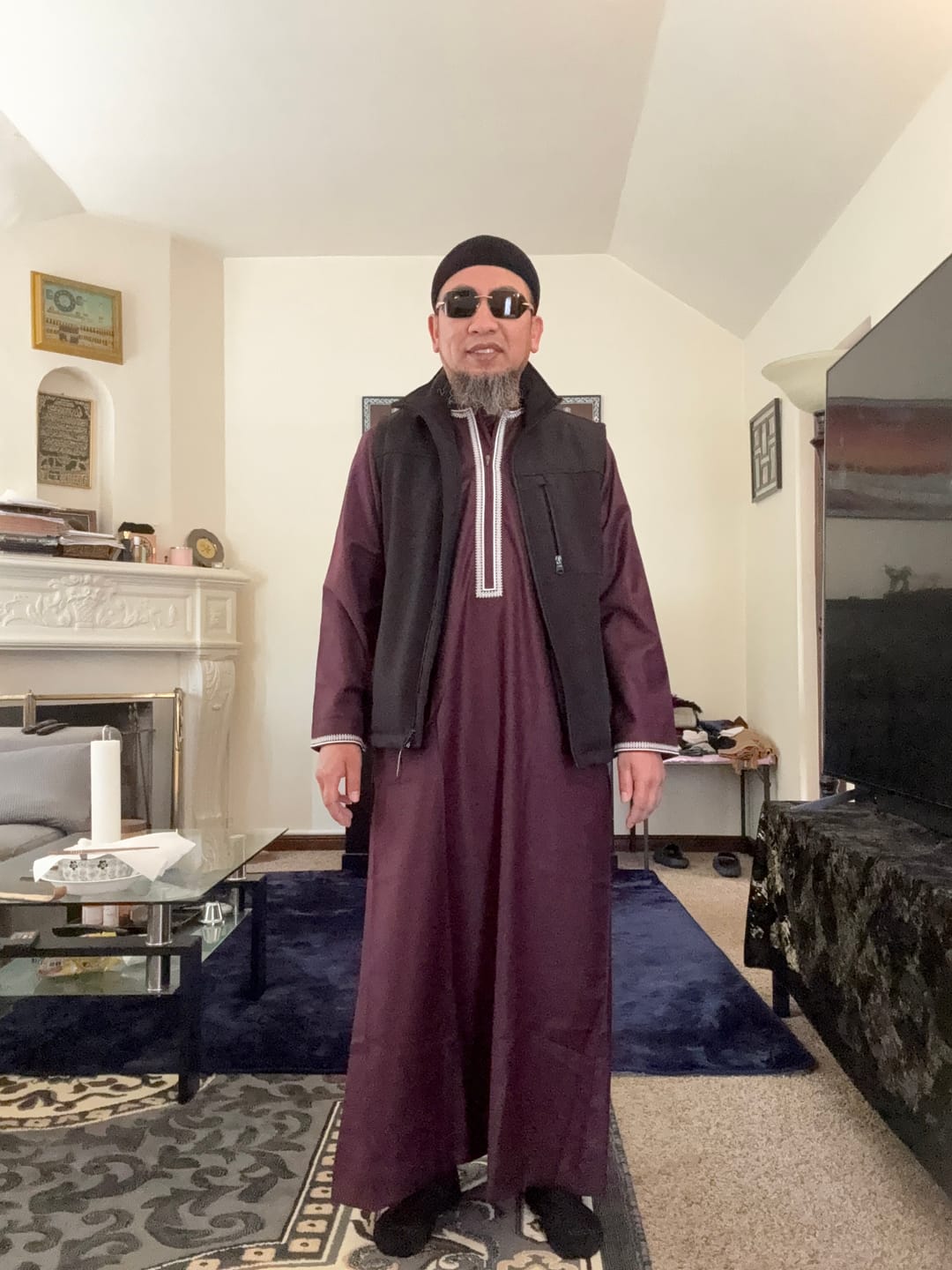 Customer photo review of Luxury Burgundy Omani Thobe
