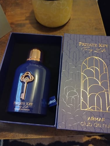 Customer photo review of Armaf Club De Nuit Private Key To My Life Extrait De Parfum - 3.4 oz, Unisex