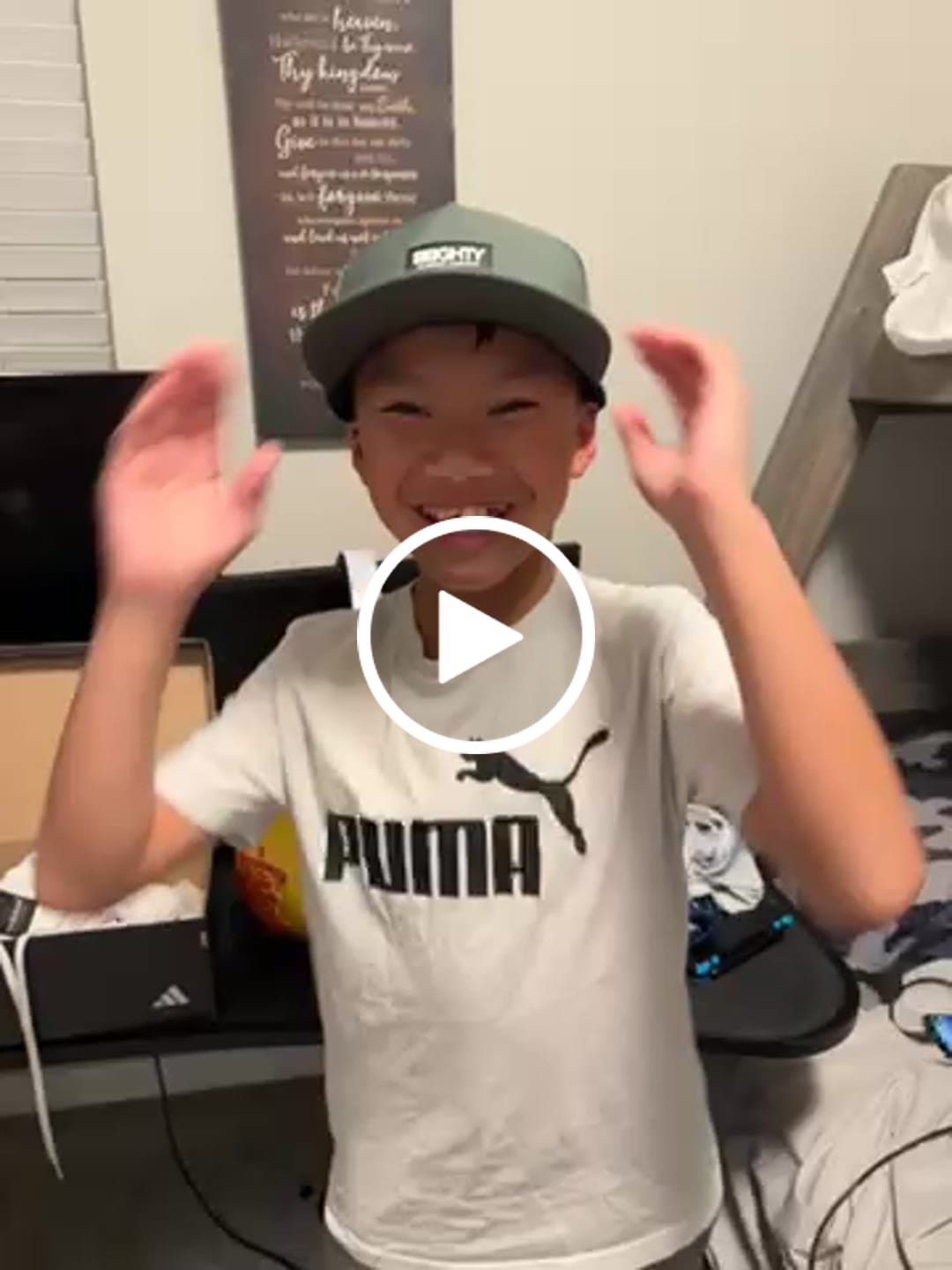 Customer video review of 80Eighty® HQ SteelGreen Hat