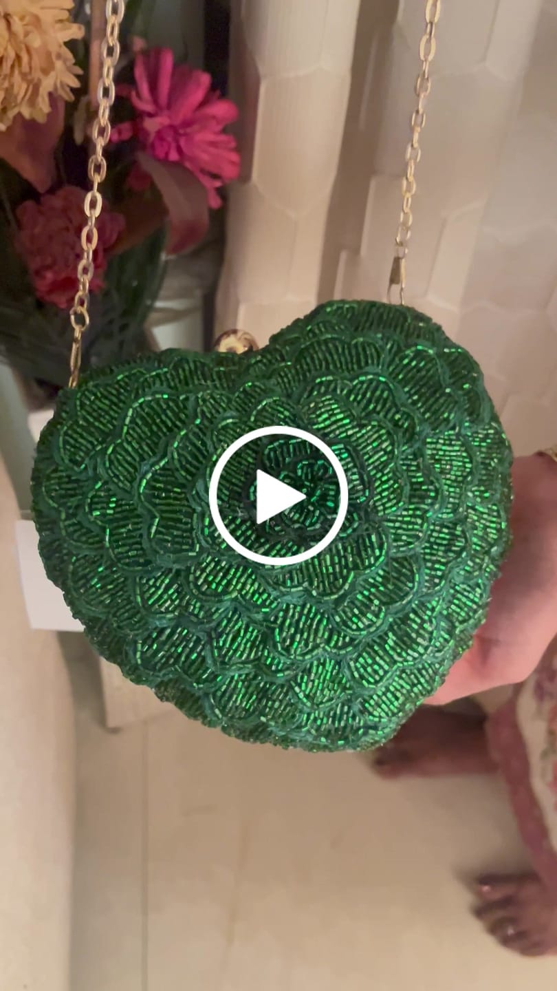 Customer video review of ZOE CLUTCH BAG