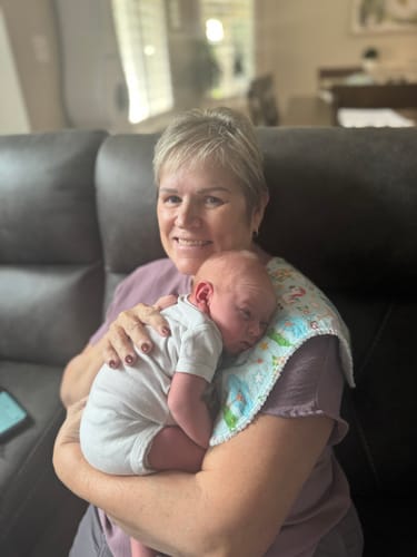 Customer photo review of Glov Hair Regrowth System