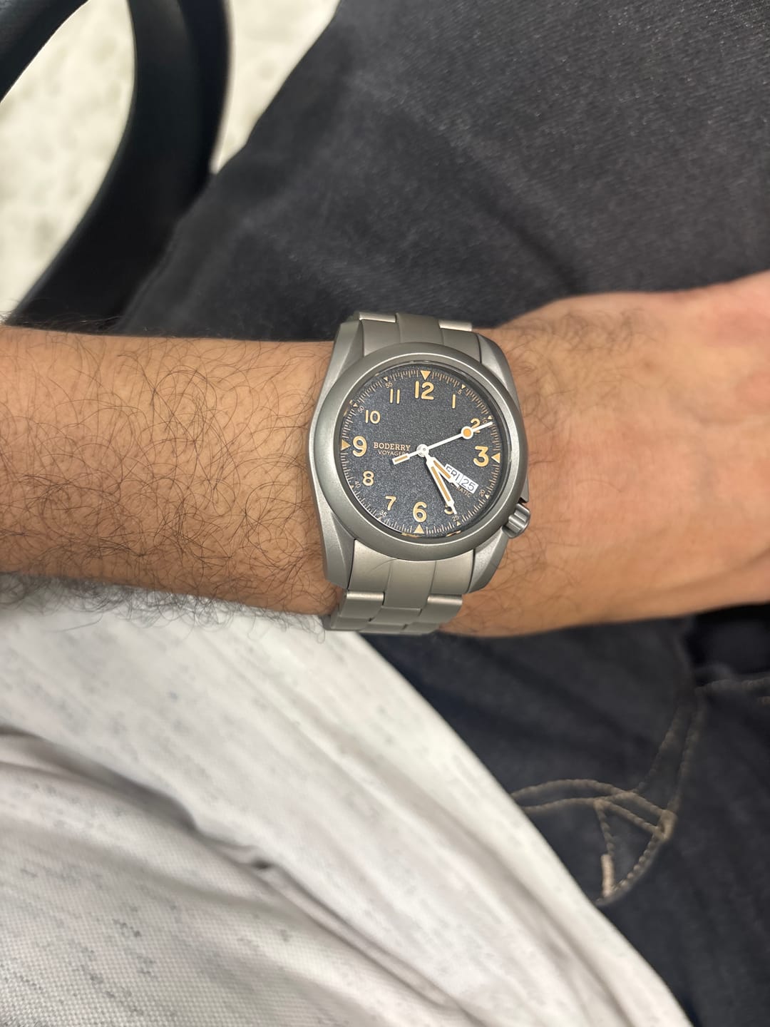 Customer photo review of VOYAGER - 100M Waterproof Titanium Automatic Field Watch | Volcanic Gray-bracelet
