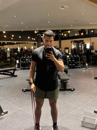 Customer photo review of Training Sport Tee - Black