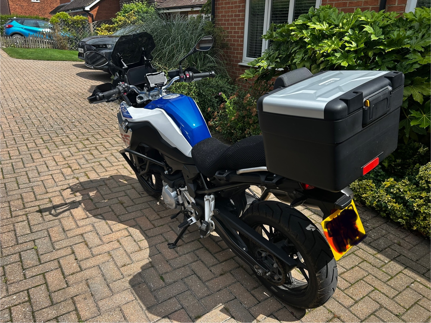 Wind Rider mesh seat cover on a BMW F 750 GS
