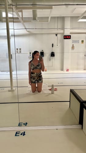 Customer photo review of Shorts Print Amazonia Sunset