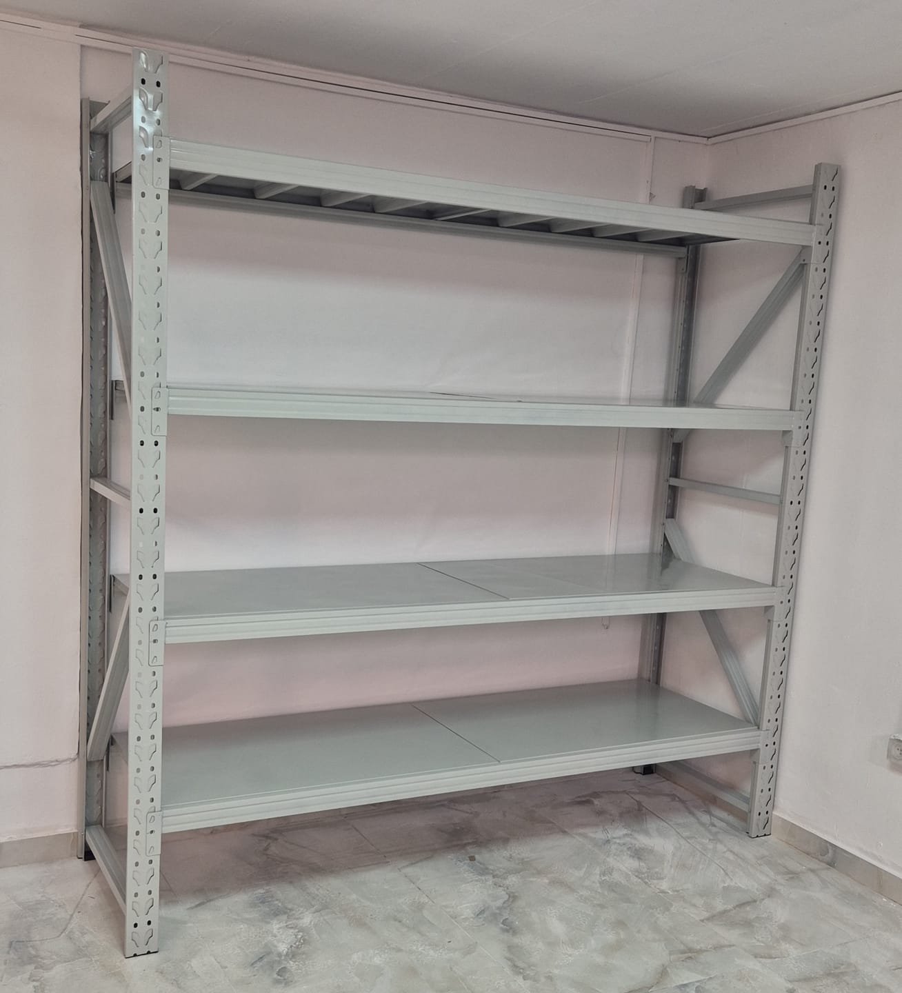 Customer photo review of מדפים מודולריים למחסן כוננית מתכת מודולרית 200/60/200