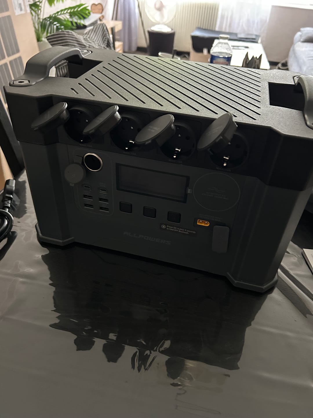 Customer photo review of ALLPOWERS S2000 Pro Station électrique portable 2400W 1451Wh
