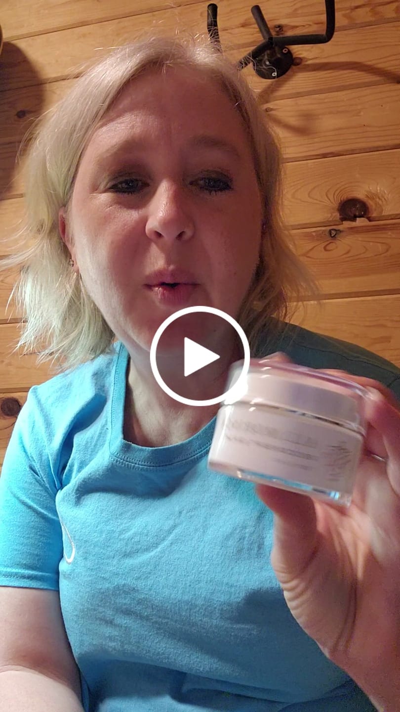 Customer video review of All Moringa All-Natural Moringa Body Butter Balm – Deep Hydration for Dry Skin – Nourishing & Moisturizing Formula