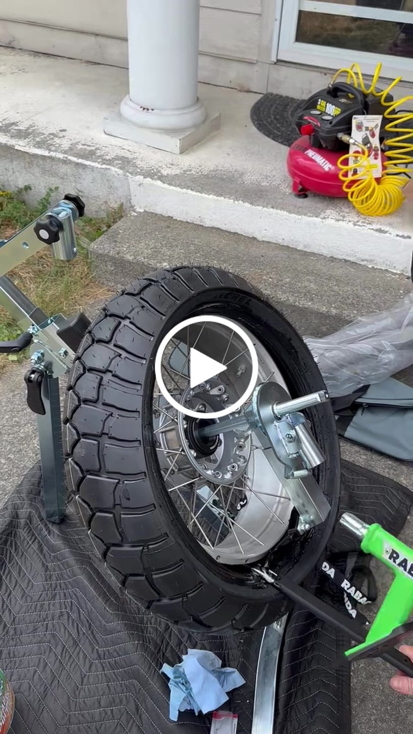 Customer video review of Rabaconda Street Bike Tire Changer