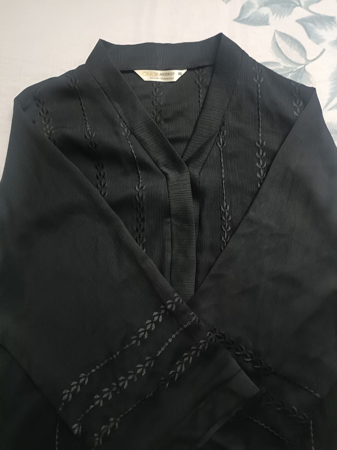 Customer photo review of Floral Front Open Embroidered Abaya Black