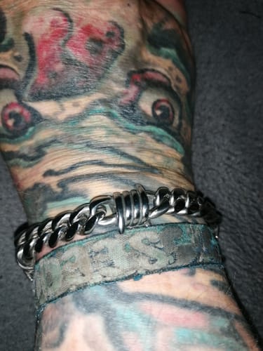 Customer photo review of Barb Cuban Bracelet