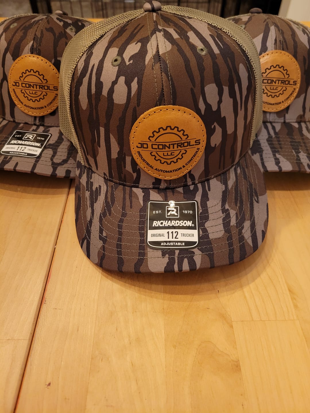 Customer photo review of Richardson 112P Camo Custom Leather Patch Hat