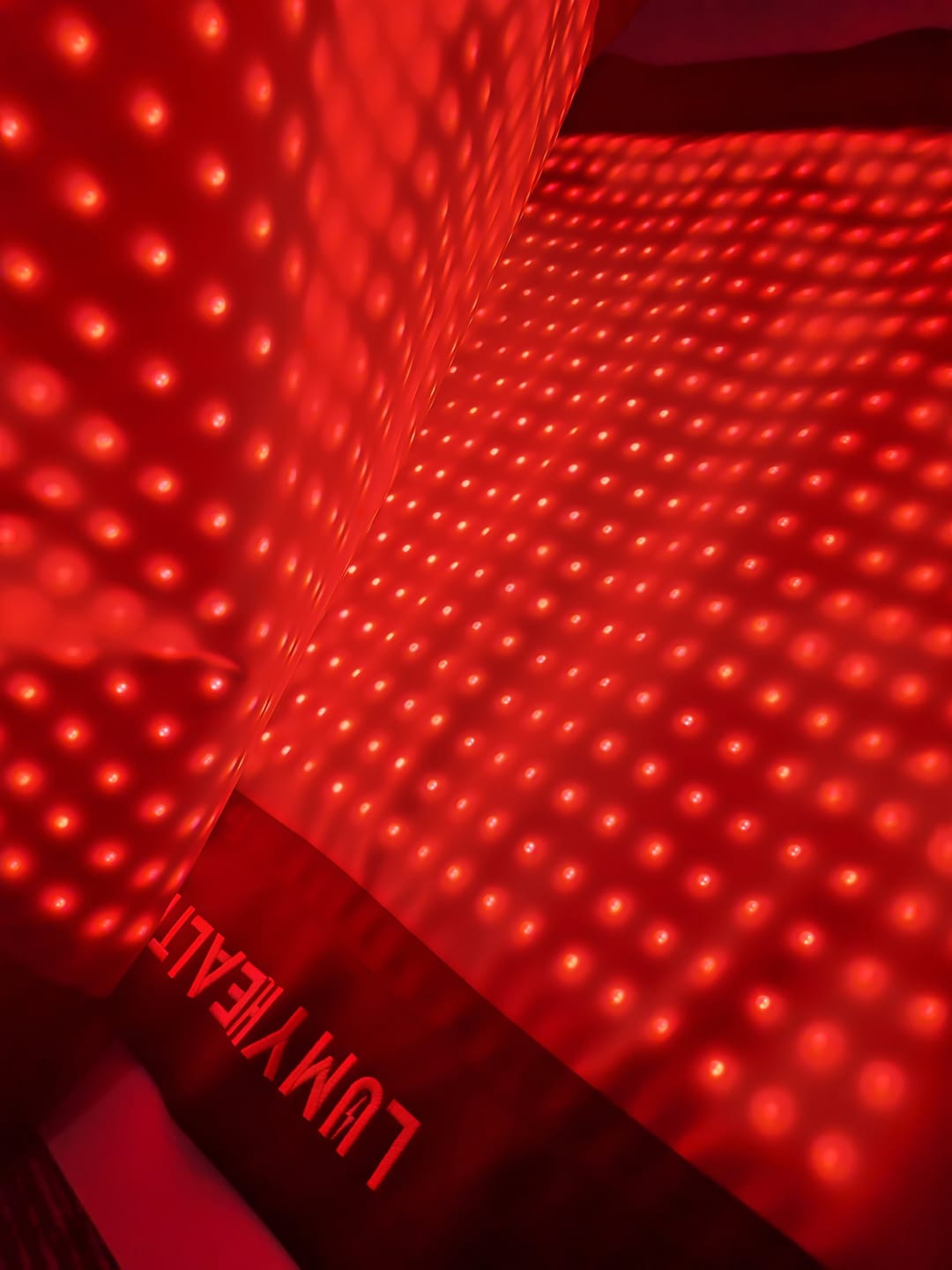 Customer photo review of LUMYHEALTH Red Light Therapy Bag For Full Body - Infrared Recovery System (660nm + 850nm)