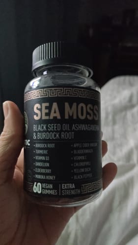 Customer photo review of Black Gold Sea Moss Gummies