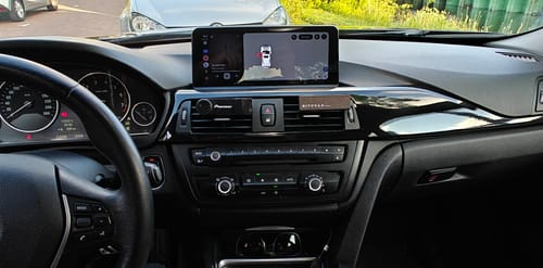 Customer photo review of 10.25'' BMW 3/4er F30~F36 2013-2016 NBT Linux CarPlay Android Auto screen