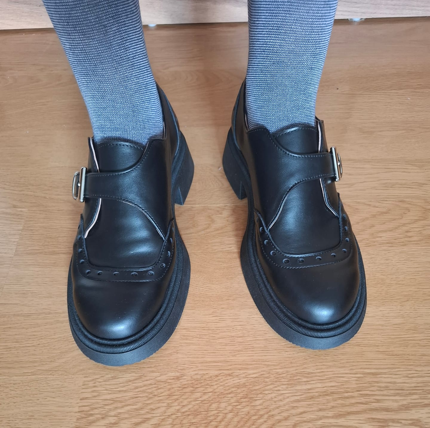 Customer photo review of "Timeless Oxfords"