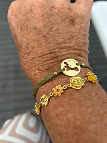 Customer photo review of Gepersonaliseerde ZussenBloei Armband
