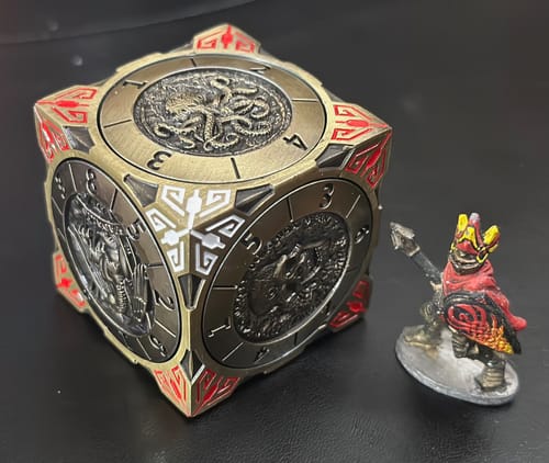 Customer photo review of Masters Dice Relic #001 – 7-in-1 Monster Cube Spinner DND Dice  for Dungeon Masters & True Fans