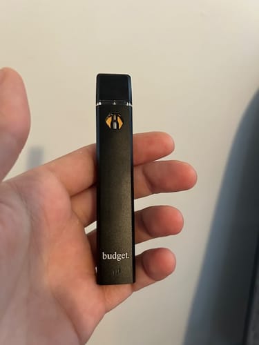 Customer photo review of 1 Gram HHC Vape Pen | Sweet Tsunami - Hybrid