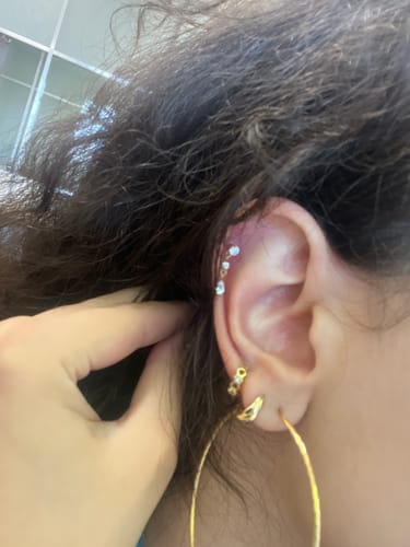 Customer photo review of Piercing Anaïs