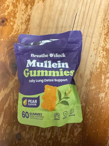 Customer photo review of The Lung Detox Mullein Gummies