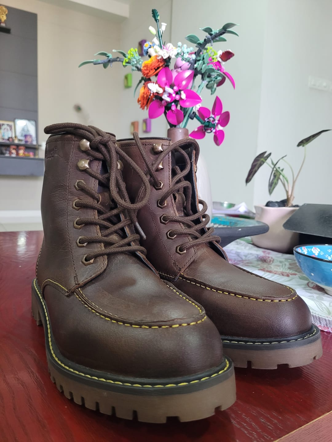 Customer photo review of boots moc-toe mocha