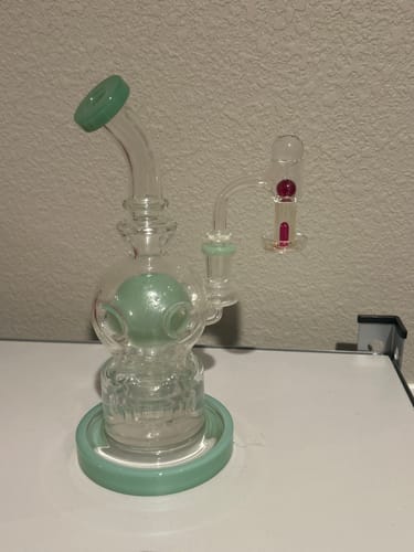 Customer photo review of 9" AFM Swiss Shower-Head Perc Glass Dab Rig