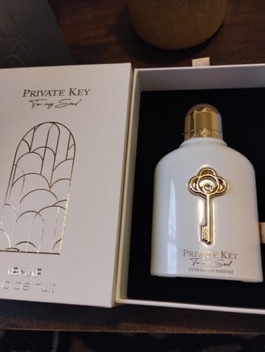 Customer photo review of Armaf Club de Nuit Private Key to My Soul Extrait De Parfum - 3.4 oz, Unisex
