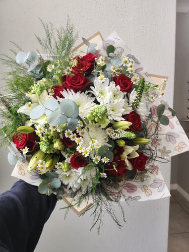 Customer photo review of Chic Bouquet