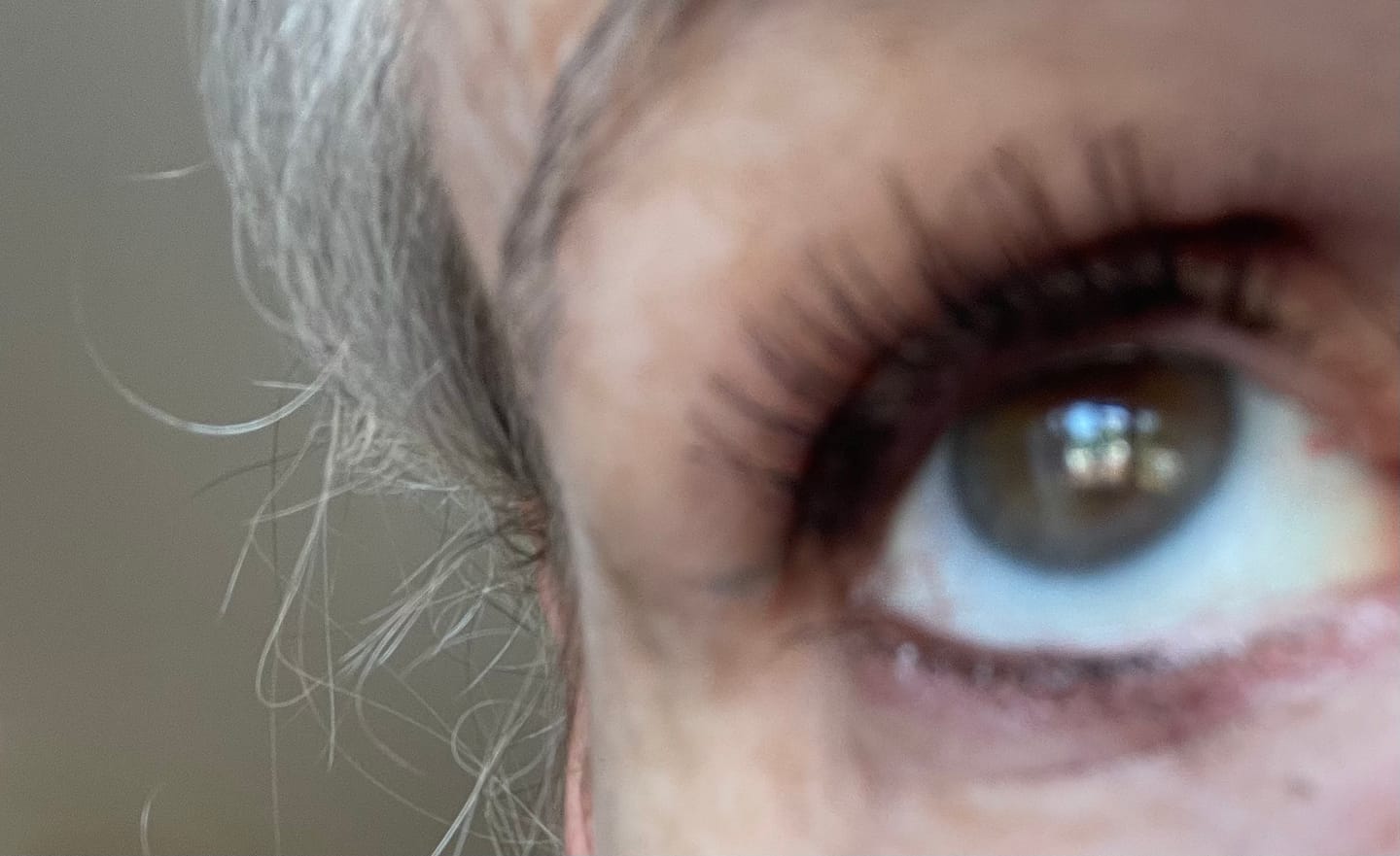 Customer photo review of LASHCOCA!NE MASCARA