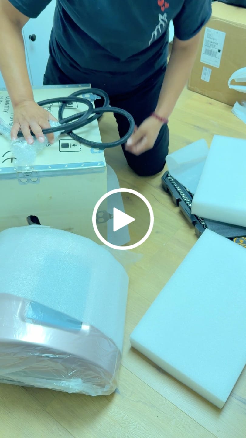 Customer video review of 40K Lipo Laser Cavitation Machine Rose Gold