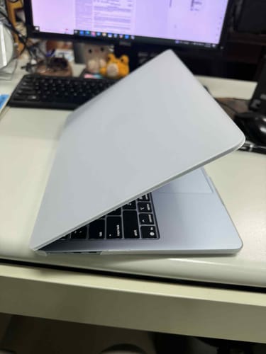Customer photo review of Clear Frost Macbook Case