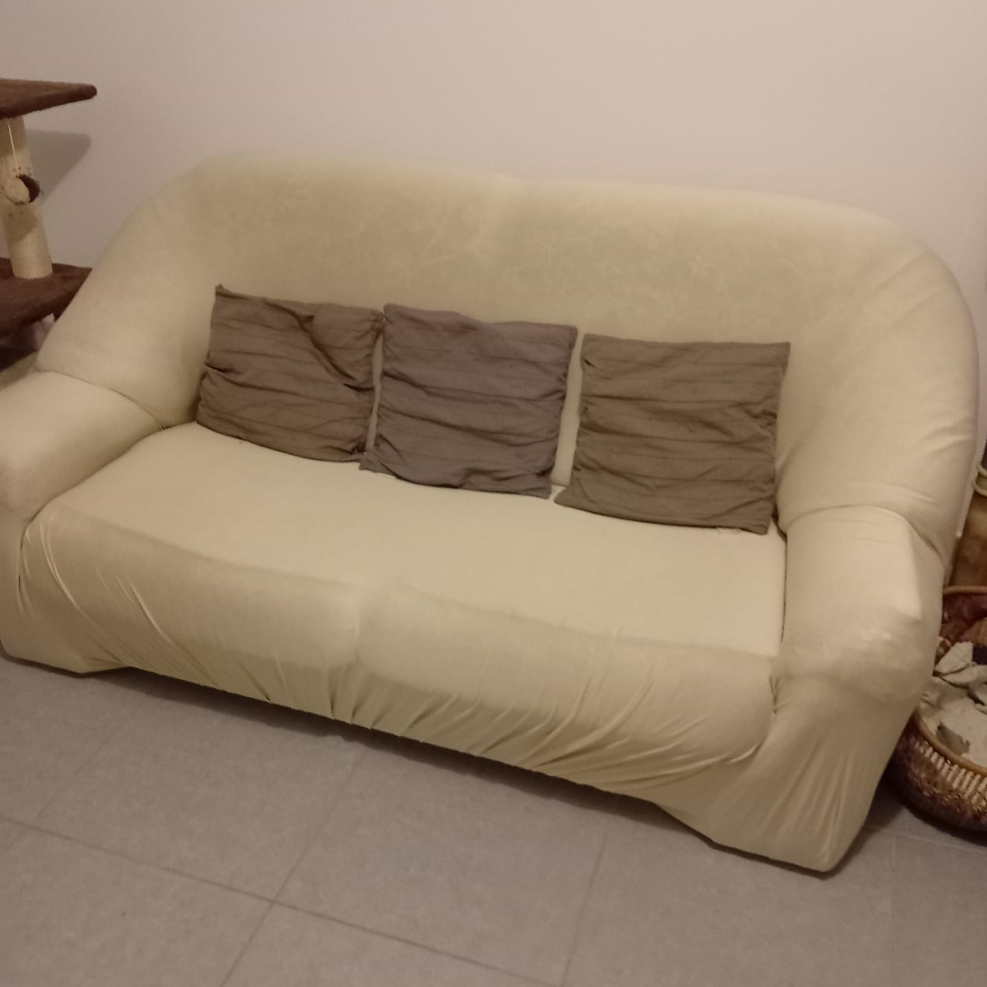 Customer photo review of Beige - Housse de Canapé Extensible