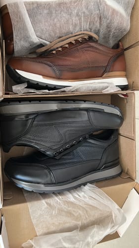 Customer photo review of Tenis de Piel Artesanales Hombre Toronto - Shedrón