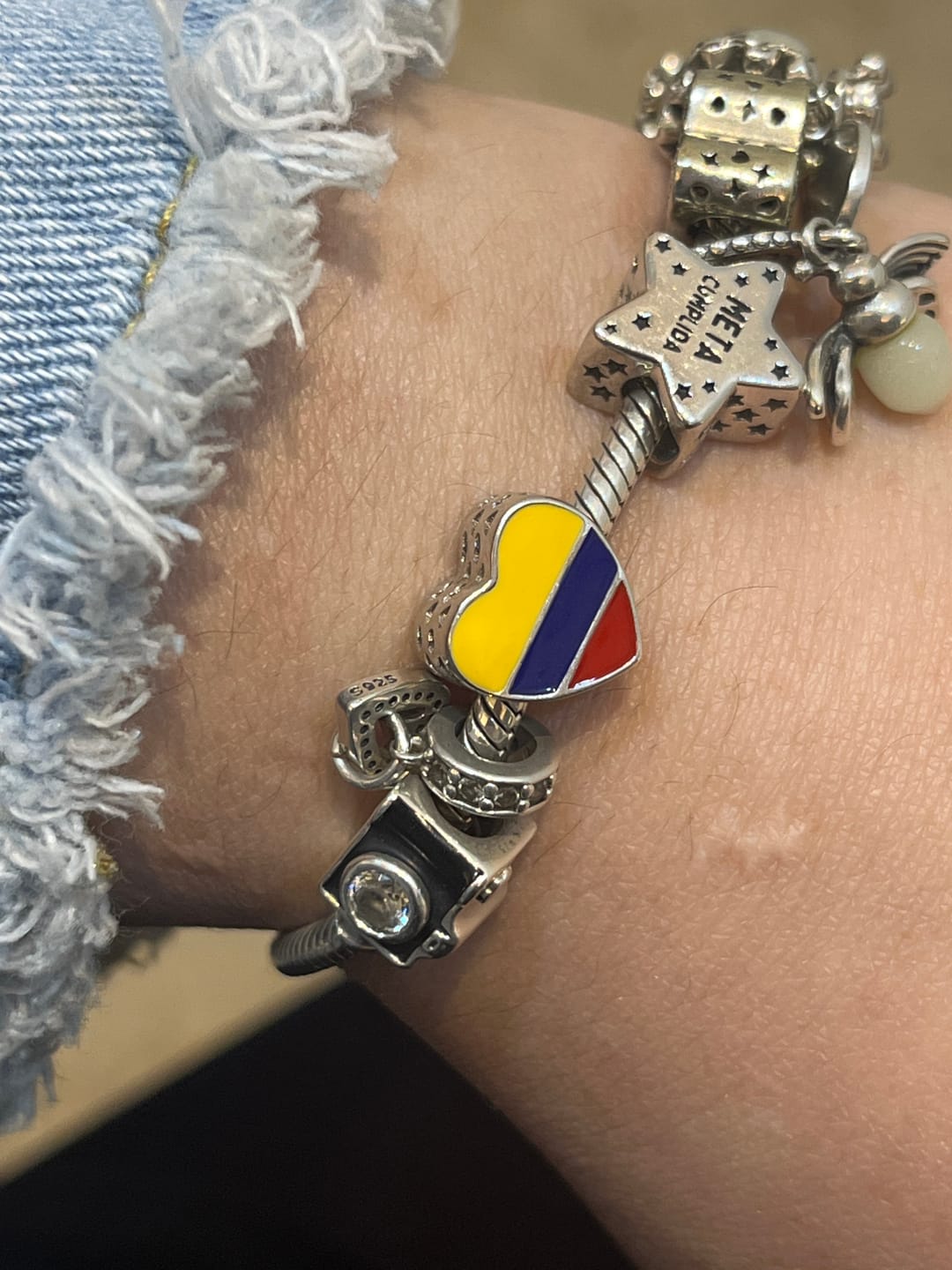 Customer photo review of Charm Corazón Colombia