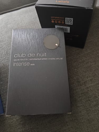 Customer photo review of Armaf Club de Nuit Intense Men Eau De Toilette Spray for Men