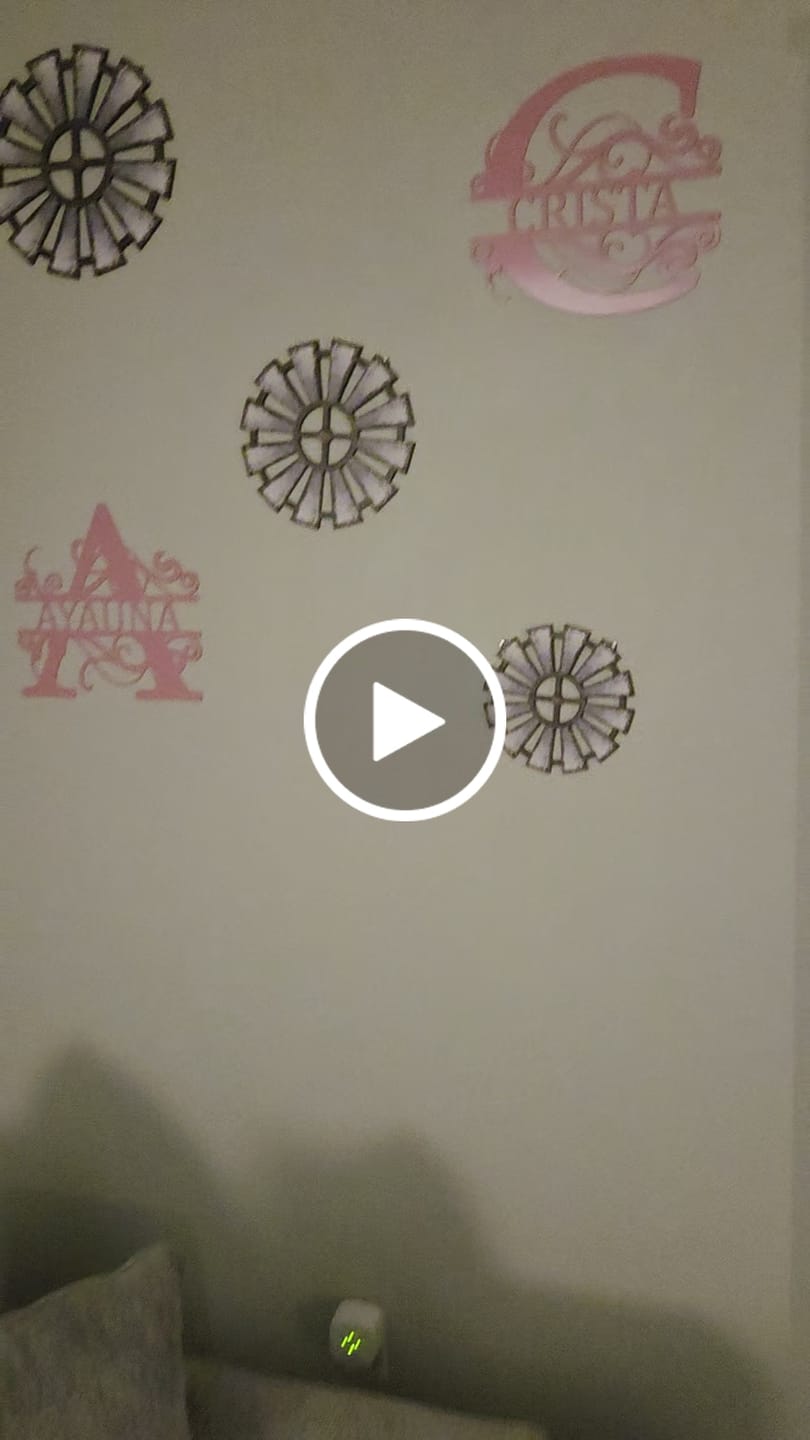 Customer video review of Metal Split Letter Vine Monogram | Customizable Wall Art | Indoor Outdoor | Up to 46" | Over 20 Color Options