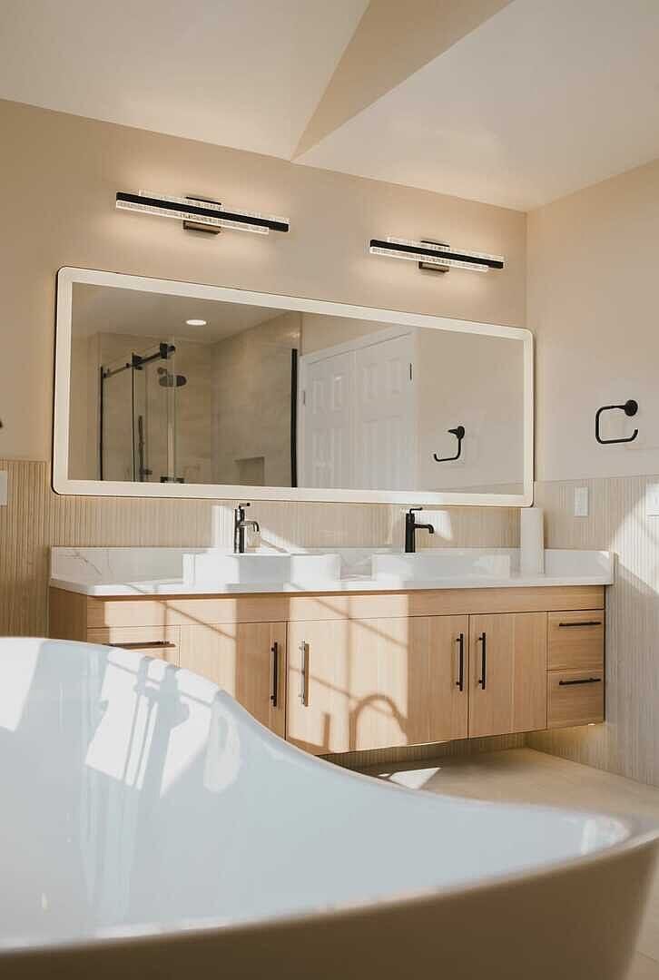 Customer photo review of Aqua 84" Double Sink Floating Bathroom Vanity