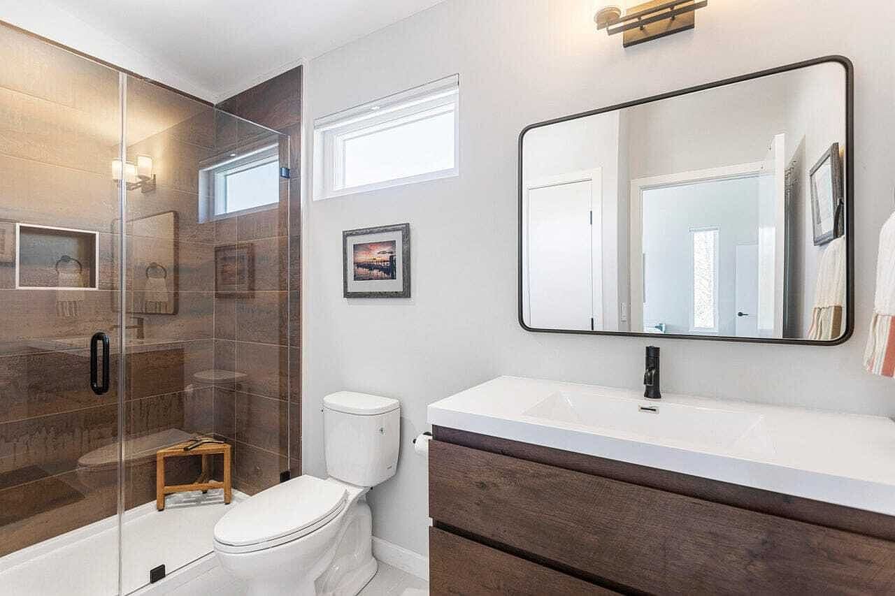 Customer photo review of Anderson 42“ Floating Bathroom Vanity