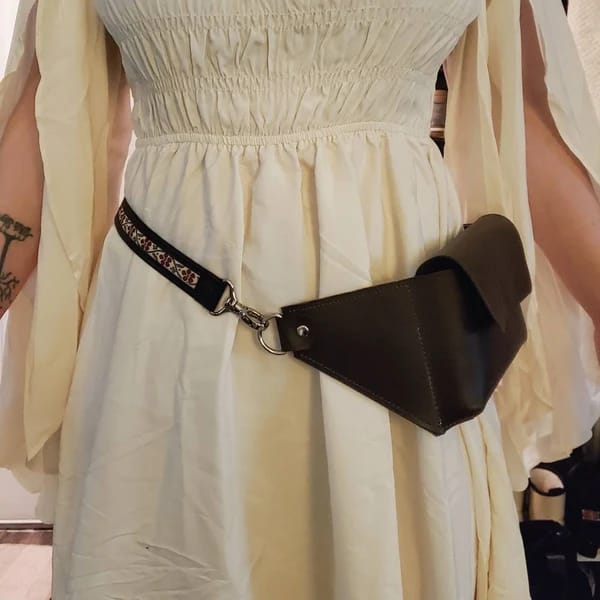Customer photo review of Belt Bag Linea