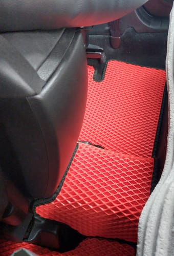 Petra R. review of Auto Fußmatten nach Maß - Komplettset image 2 out of 2