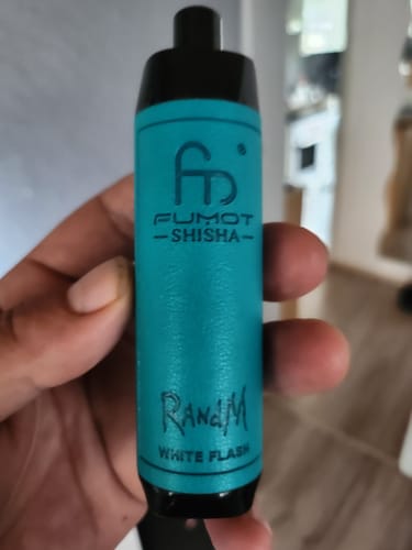 Customer photo review of RANDM SHISHA 10000