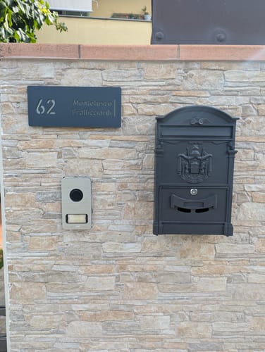 Customer photo review of Numero civico e testo modello Stencil Horizontal