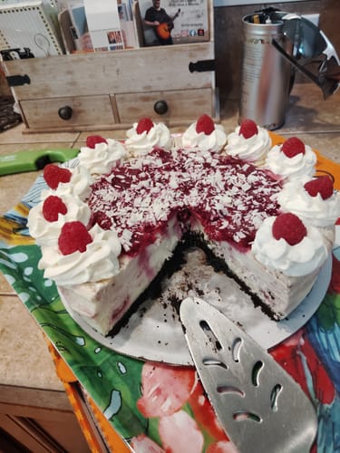 Customer photo review of White Chocolate Raspberry Cheesecake