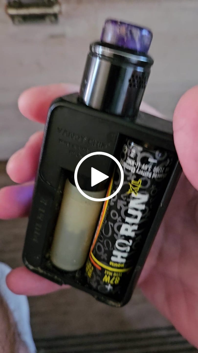Customer video review of Hohm Tech Run XL 21700 4007mAh 30.3A Battery
